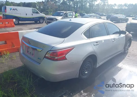 2013 Nissan Altima 2.5 Sv из США, поврежденный, VIN 1N4AL3AP2DN445377